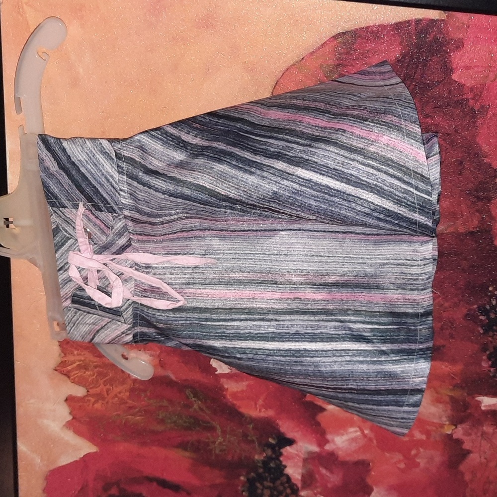 NWOT Girls 2T-3T Fill Circle Skirt W/ Built In Slip Back Waist Stretches